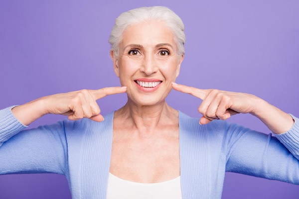 Seven Advantages of Dental Implants