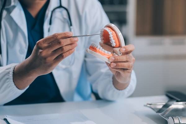 Where to Go for Denture Repair